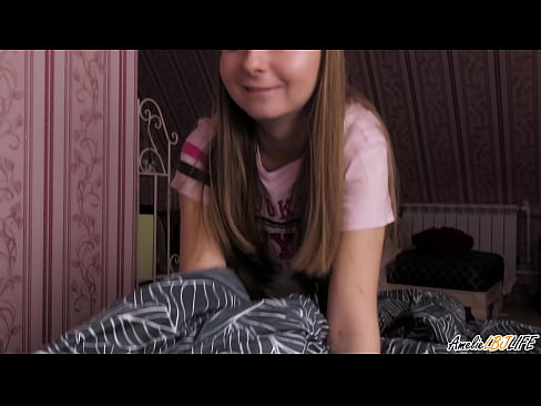 ❤️ Blondie uning BFF ning chuqur so'radi va uning og'ziga Jum oladi ☑ Sluts uz.pornmega.ru